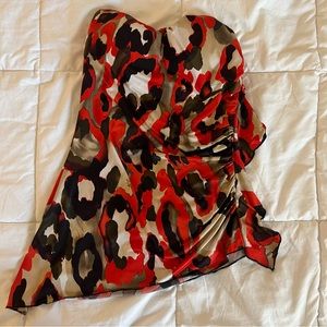 Asymmetrical tube top 🧡🌼